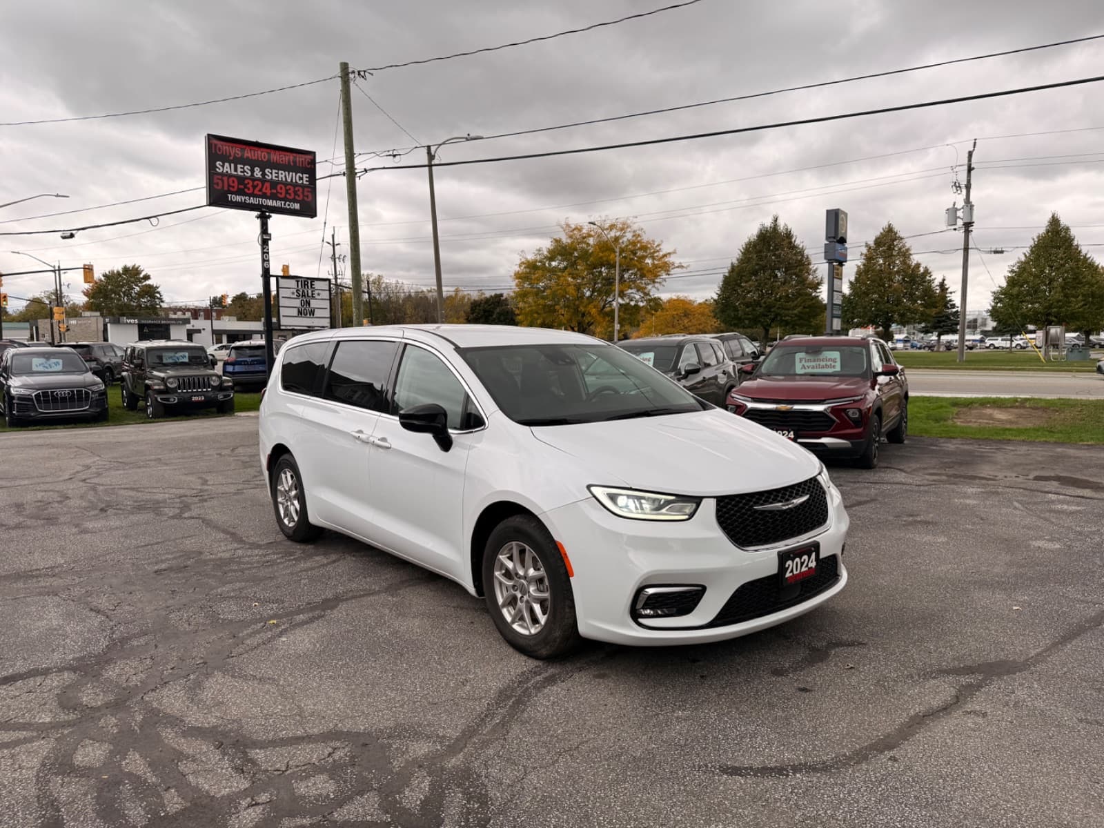 2024 Chrysler Pacifica